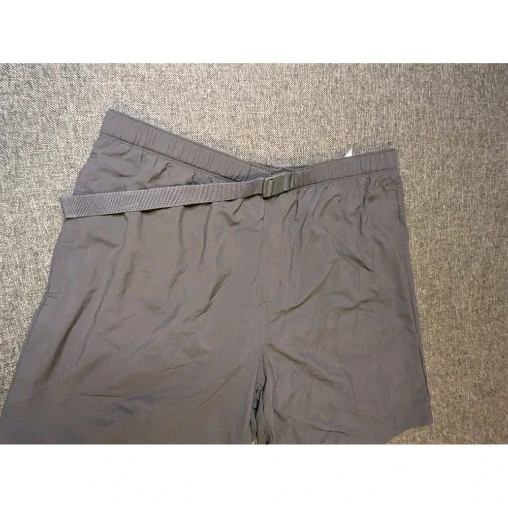 Columbia Gray Belted Board Utility Shorts Mens Large Outdoor 8